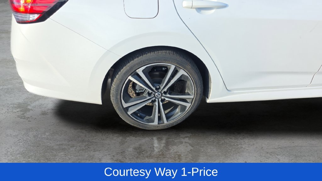 Used 2023 Nissan Sentra SR w/ Trunk Package FWD image 12