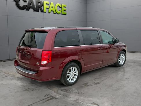 Used 2019 Dodge Grand Caravan SXT FWD image 13