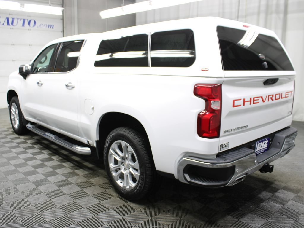 Used 2023 Chevrolet Silverado 1500 LTZ AWD/4WD image 7