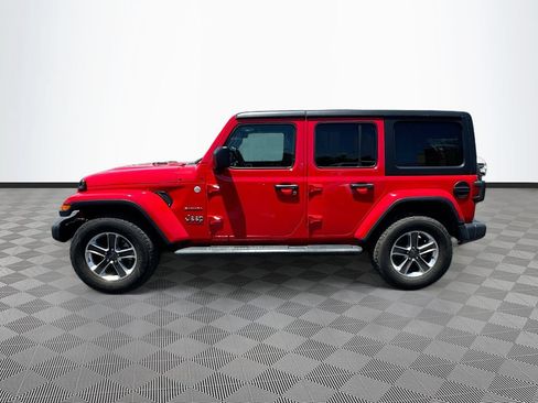Used 2022 Jeep Wrangler Unlimited Sahara w/ Cold Weather Group AWD/4WD image 9