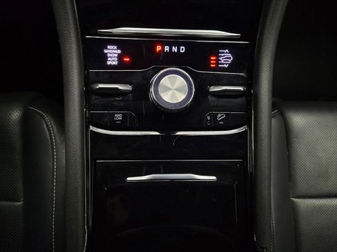 Used 2022 Jeep Grand Cherokee Overland w/ Luxury Tech Group IV image 26