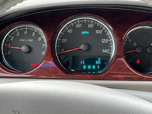 Used 2007 Buick Lucerne CXL w/ Luxury Package image 13