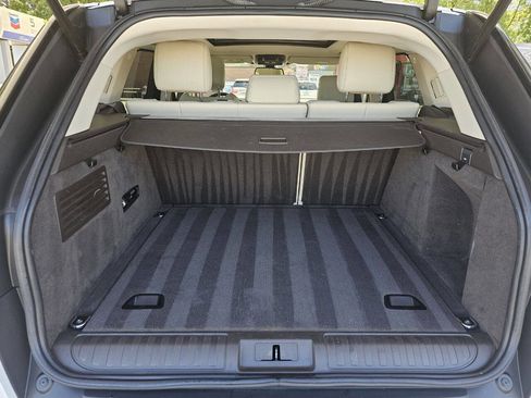 Used 2014 Land Rover Range Rover Sport HSE image 16