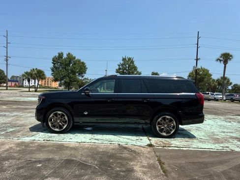 Used 2025 Ford Expedition Max King Ranch AWD/4WD image 6