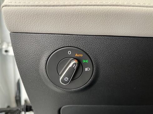 New 2025 Volkswagen Taos S AWD/4WD image 20