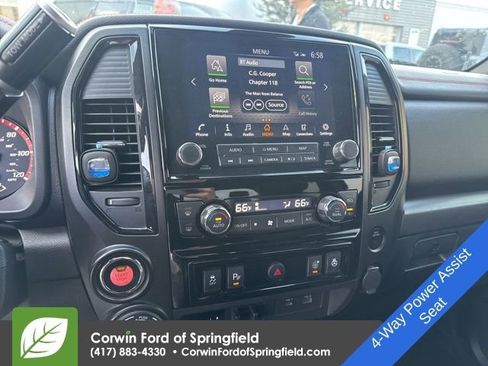 Used 2020 Nissan Titan PRO-4X w/ Pro-4x Convenience Package image 18
