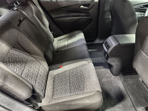 Used 2023 Chevrolet Equinox LT image 26