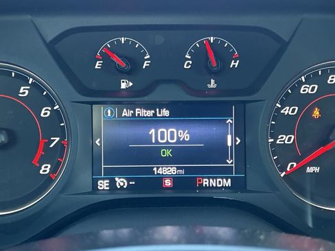 Used 2023 Chevrolet Camaro LT RWD image 10
