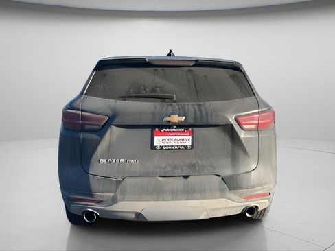 Used 2025 Chevrolet Blazer LT image 5