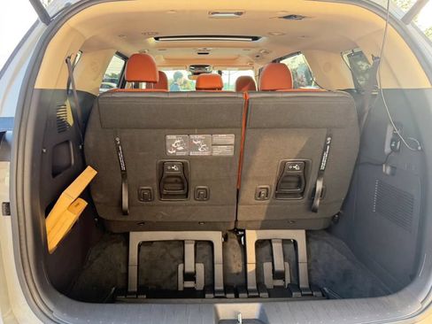 Used 2023 Kia Carnival SX Prestige FWD image 37