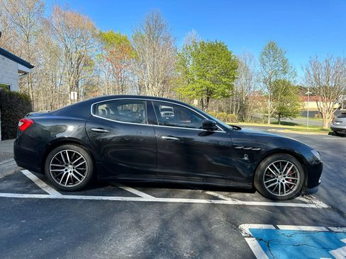 Used 2015 Maserati Ghibli RWD image 10