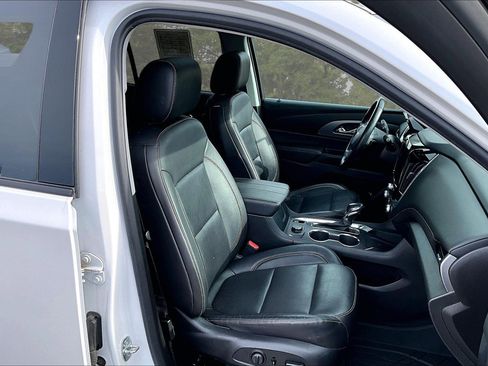 Used 2021 Chevrolet Traverse Premier w/ Redline Edition image 31