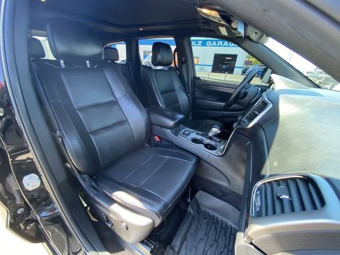 Used 2018 Jeep Grand Cherokee High Altitude AWD/4WD image 25