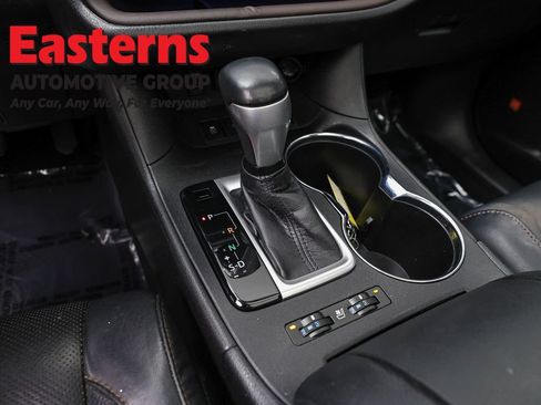 Used 2019 Toyota Highlander Limited Platinum AWD/4WD image 13