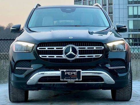 Certified 2025 Mercedes-Benz GLE 350 4MATIC image 3