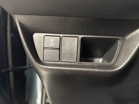 Used 2025 Honda HR-V Sport image 15