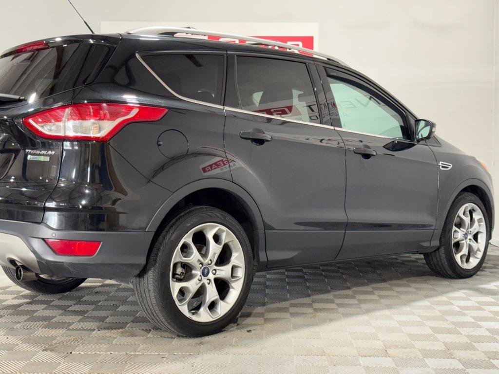 Used 2013 Ford Escape Titanium w/ Parking Technology Pkg FWD image 10