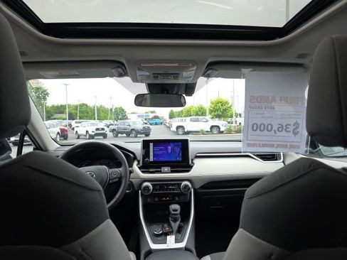 Used 2024 Toyota RAV4 XLE w/ Convenience Package AWD/4WD image 12