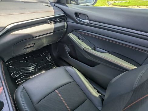 Used 2022 Nissan Altima 2.5 SR FWD image 17