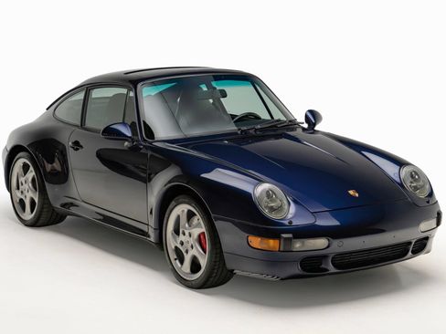 Used 1996 Porsche 911 Carrera 4S AWD/4WD image 6