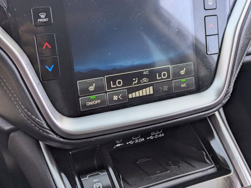 Certified 2023 Subaru Outback Limited XT image 25