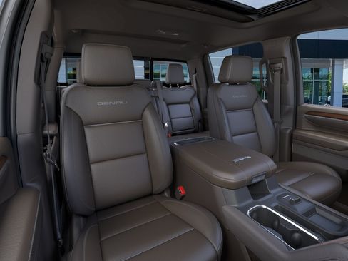 New 2026 GMC Sierra 3500 Denali w/ Denali Reserve Package AWD/4WD image 16