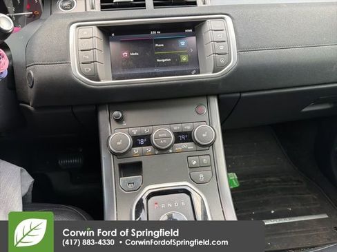 Used 2018 Land Rover Range Rover Evoque SE Premium image 10