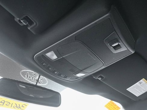 Used 2015 Ford F150 XLT w/ Equipment Group 302A Luxury image 40