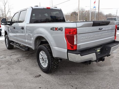 Used 2021 Ford F250 XLT image 3