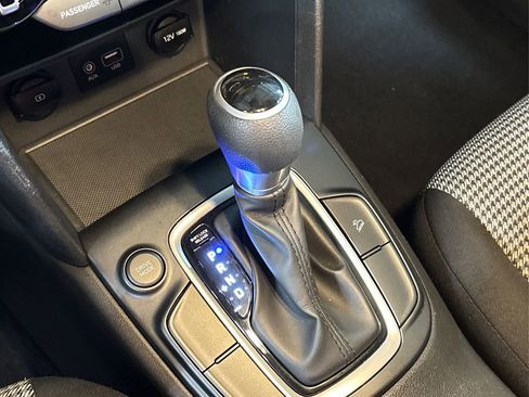 Used 2019 Hyundai Kona SE image 30