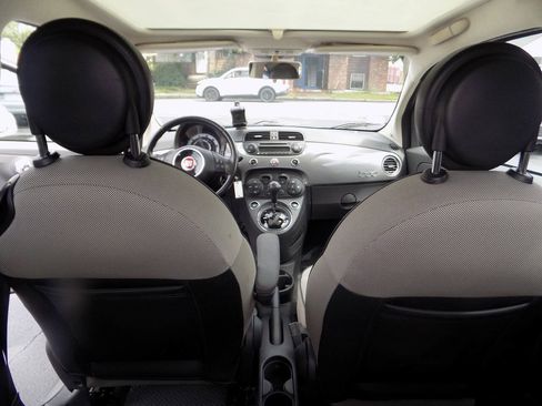 Used 2012 FIAT 500 Lounge FWD image 15