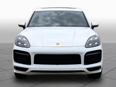 Used 2021 Porsche Cayenne GTS AWD/4WD image 3
