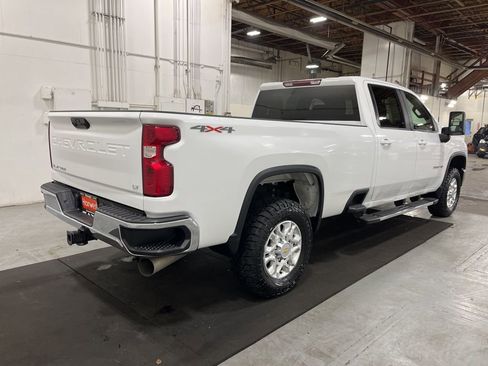 Used 2024 Chevrolet Silverado 3500 LT image 7