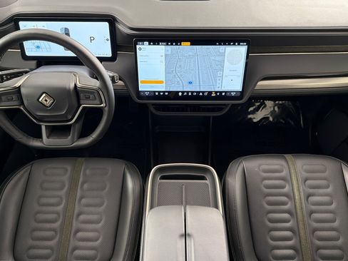 Used 2025 Rivian R1S Adventure AWD/4WD image 12