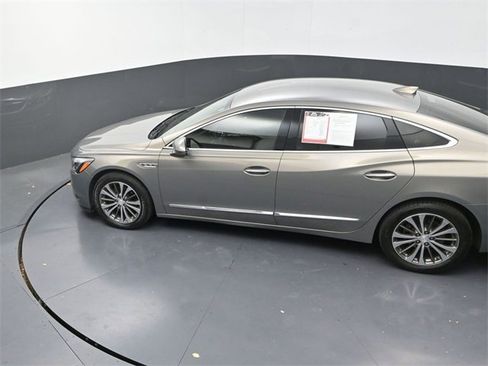 Used 2019 Buick LaCrosse Preferred image 22