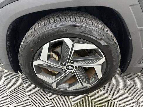 Used 2022 Hyundai Tucson Limited FWD image 13