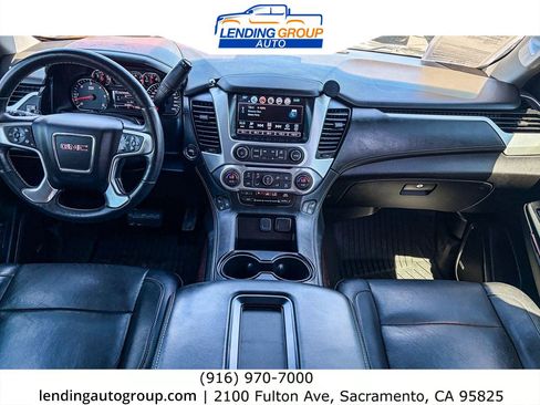 Used 2018 GMC Yukon XL SLT w/ Premium Edition RWD image 11