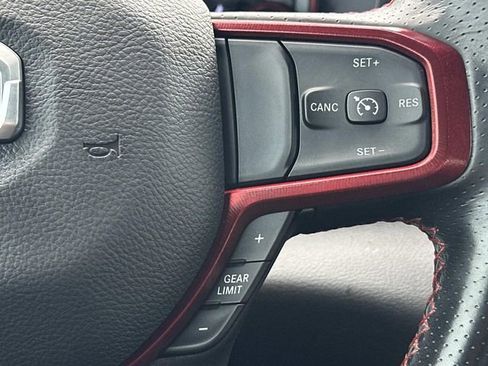 Used 2022 RAM 1500 Rebel AWD/4WD image 27