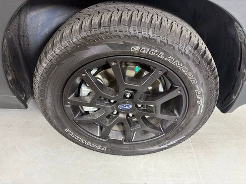 Used 2025 Subaru Crosstrek 2.5i Wilderness w/ Wilderness Package image 11