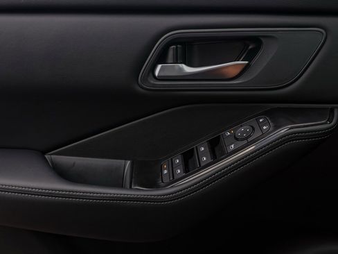 New 2026 Nissan Rogue SV image 24