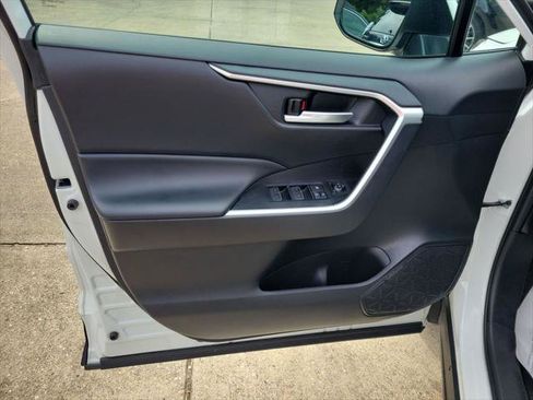 Certified 2024 Toyota RAV4 XLE FWD image 12