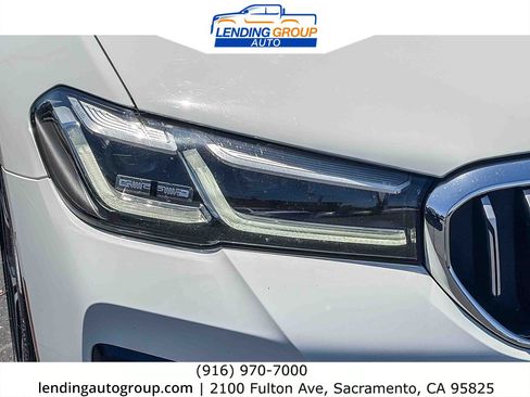 Used 2021 BMW 530i w/ M Sport Package RWD image 7