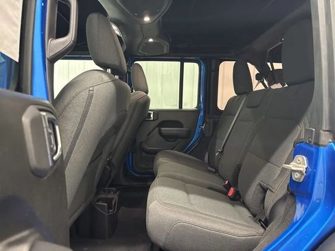 Used 2024 Jeep Wrangler Unlimited Sport AWD/4WD image 22