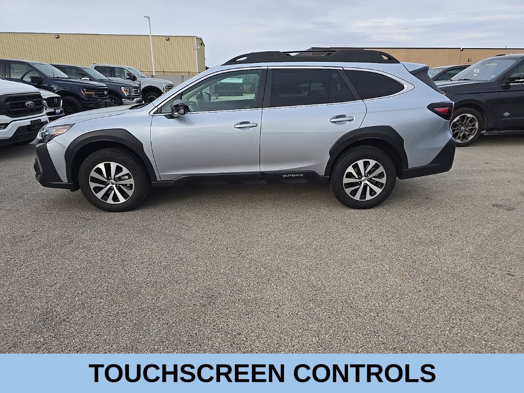 Used 2025 Subaru Outback Premium w/ Popular Package #1A AWD/4WD image 3
