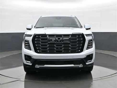 New 2026 GMC Yukon XL Denali Ultimate image 2