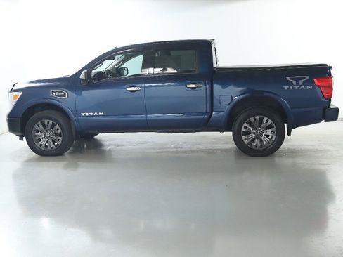 Used 2017 Nissan Titan Platinum Reserve image 35