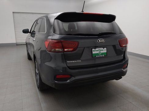 Used 2020 Kia Sorento FWD V6 image 6