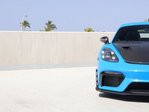 Certified 2023 Porsche 718 Cayman GT4 RS RWD image 12