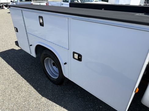 Used 2016 Ford F350 XL w/ Power Equipment Group RWD image 10