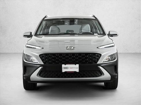 Used 2023 Hyundai Kona SEL image 2